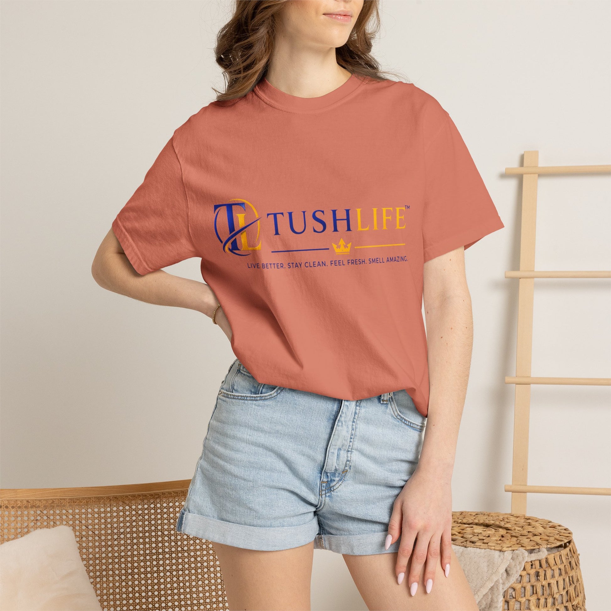 Camiseta de algodón premium TUSHLIFE de Printify, camiseta cómoda para uso diario, vista frontal con cuello redondo y manga corta
