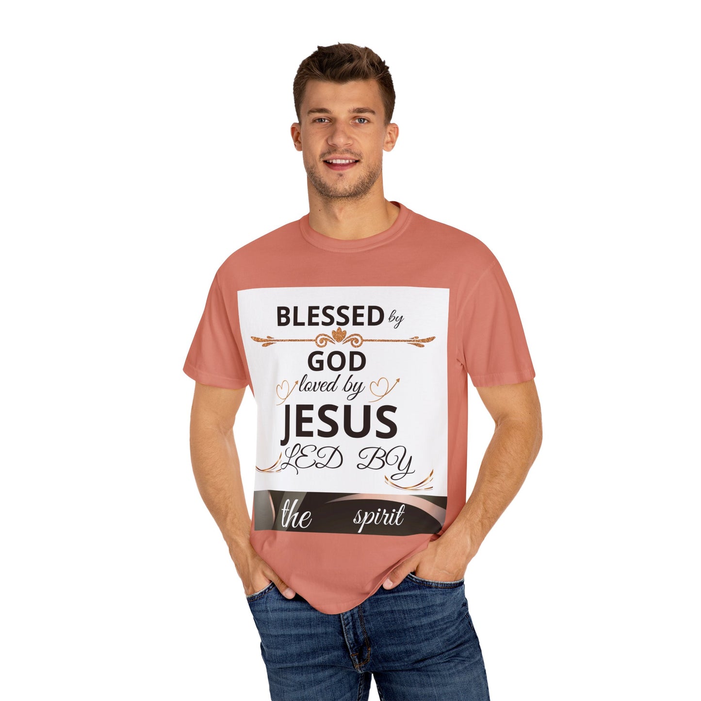 Camiseta unisex "Blessed by God" de Printify, tela teñida, con mensaje cristiano para iglesia, familia o viajes, ropa de fe