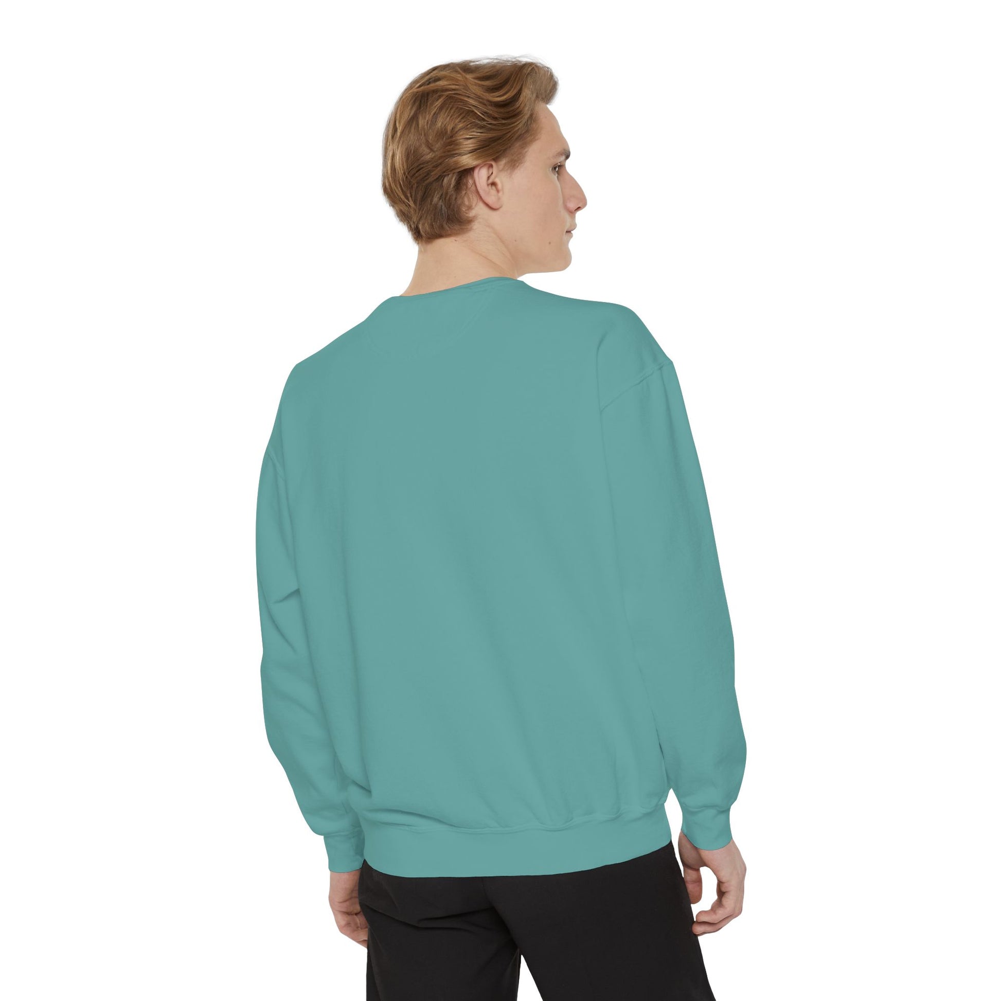 Sudadera TushLife Cozy Coral de Printify con tono coral suave y diseño cómodo, vista frontal en la imagen.