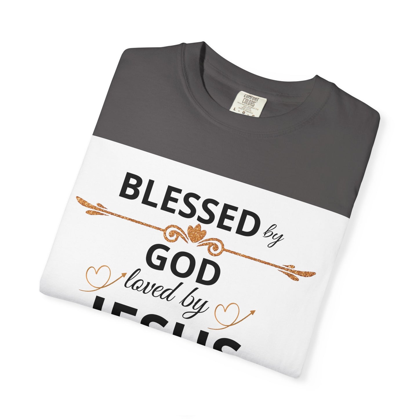 Camiseta unisex Blessed by God de Printify con diseño religioso para iglesia, familia y viajes, ropa de fe cristiana.
