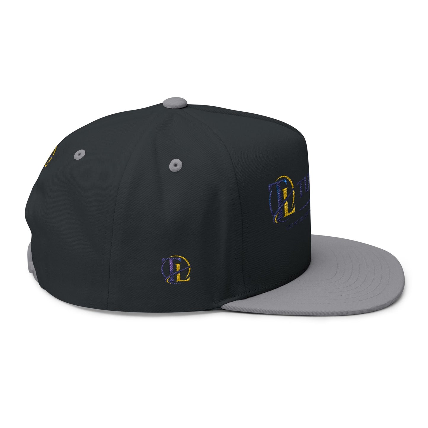 Gorra trucker TushLife con bordado de llama, malla y cierre ajustable, estilo snapback, de Printify
