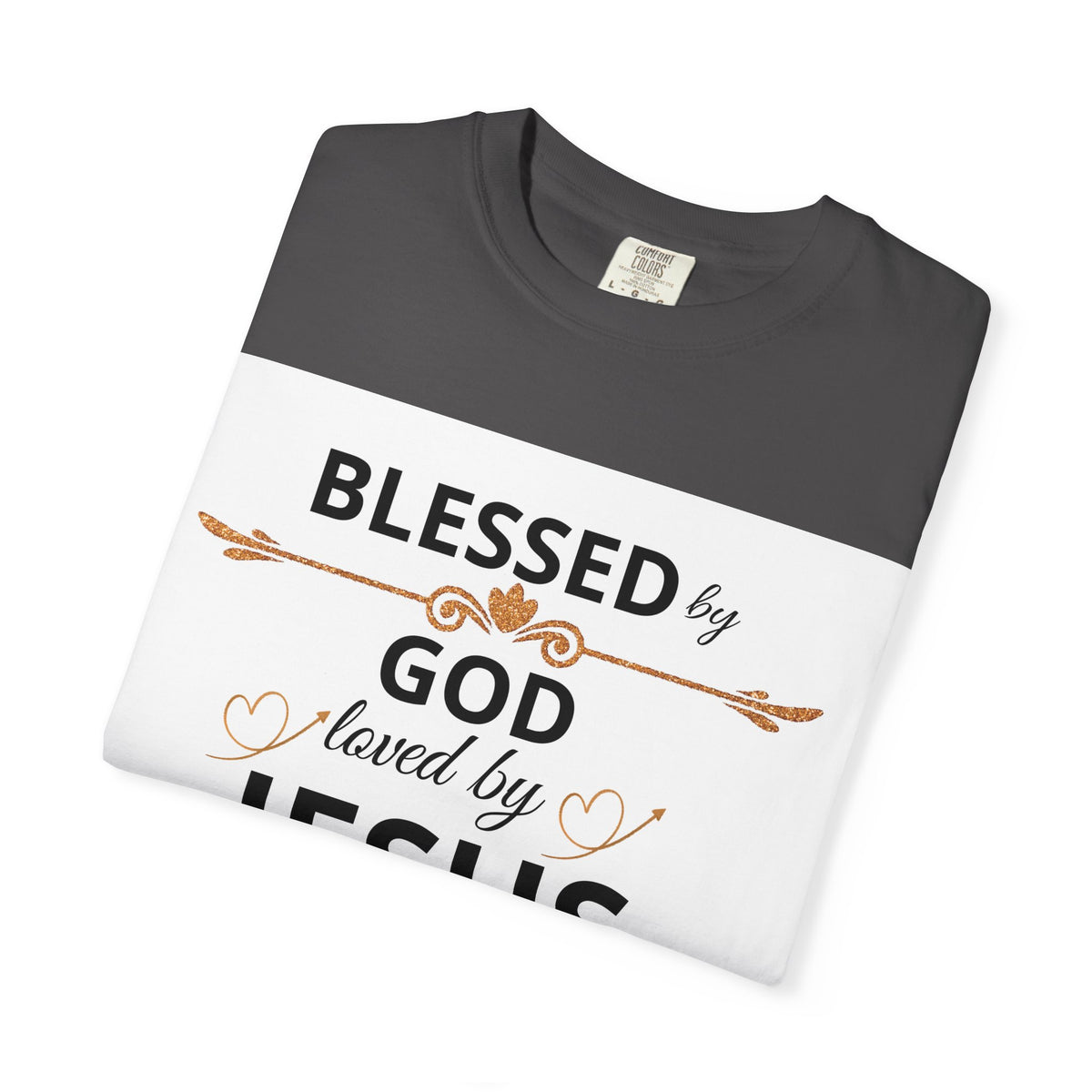 Camiseta unisex Blessed by God de Printify, tela teñida, con mensaje religioso para iglesia, familia y viajes, ropa cristiana.