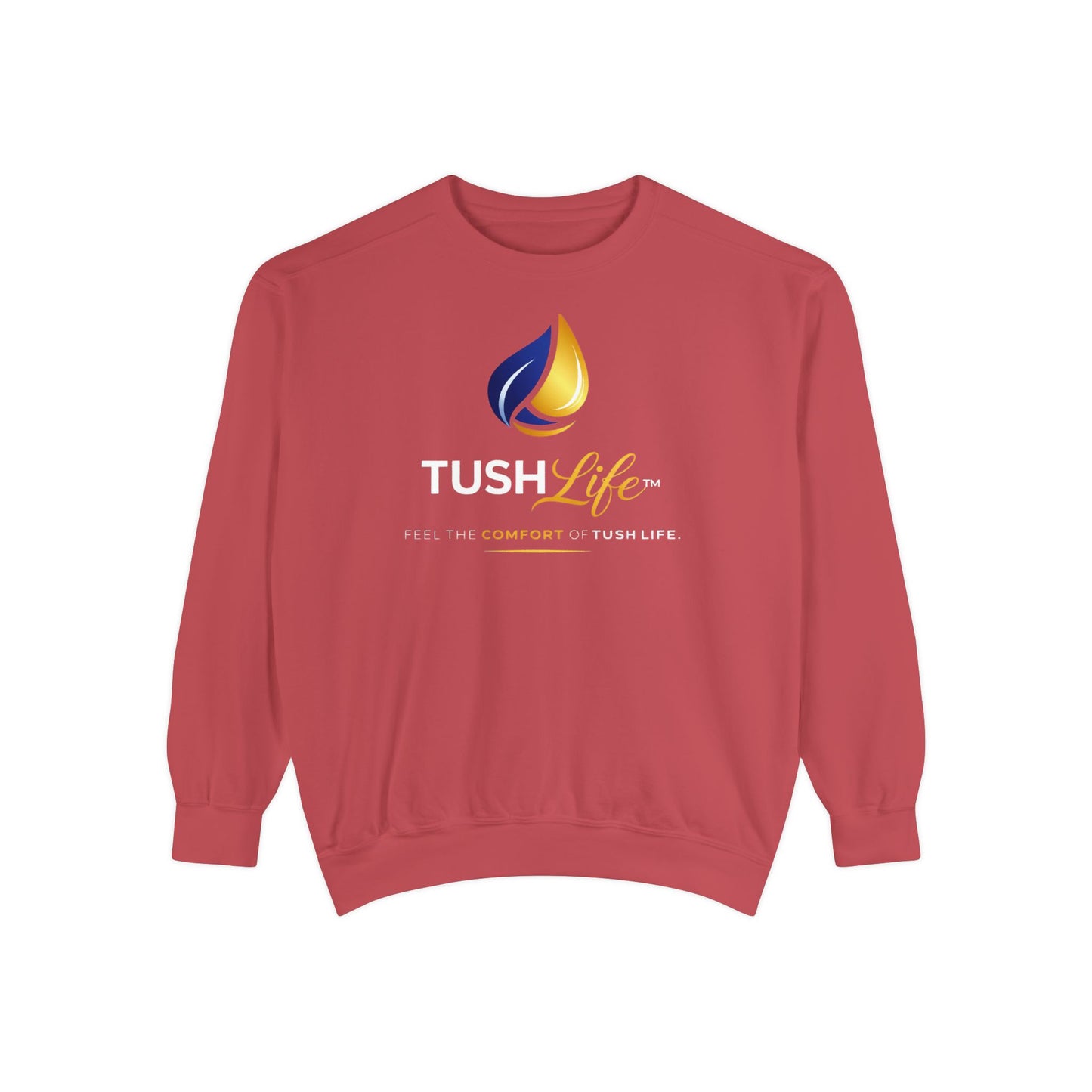 Sudadera TushLife Cozy Coral de Printify, de color coral, con textura suave y diseño cómodo, vista frontal en la imagen.