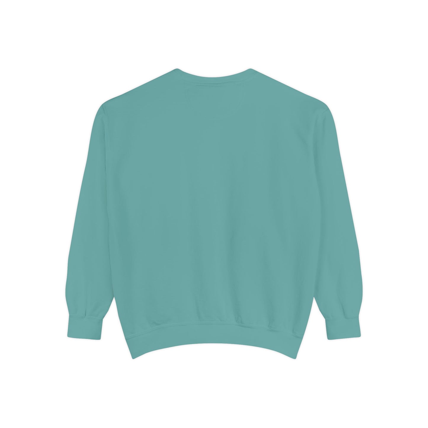 Sudadera Cozy Coral TushLife de color coral con tejido suave y cómodo, con diseño casual y marca Printify.