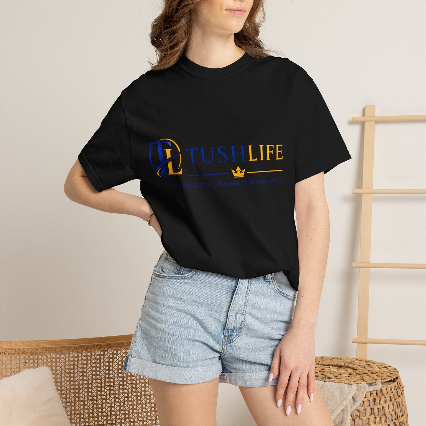 Camiseta de algodón premium TUSHLIFE de Printify, camiseta cómoda para uso diario, vista frontal en color blanco.