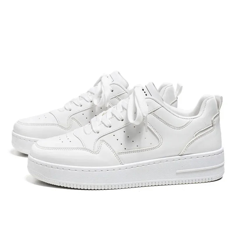 Zapatillas deportivas originales para hombres de la marca Campus, estilo moderno y cómodo para verano, en color negro con detalles blancos.